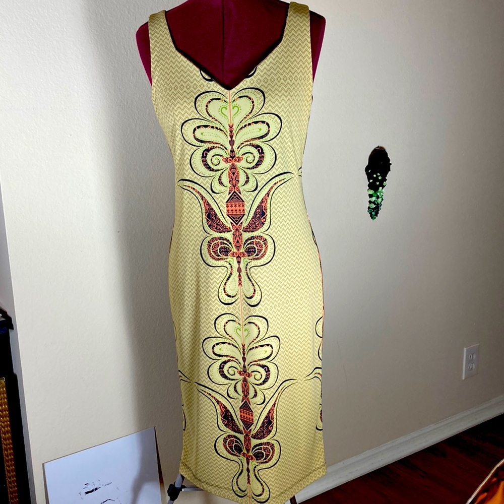 BCBG MaxAzria Classic! Awesome Print!